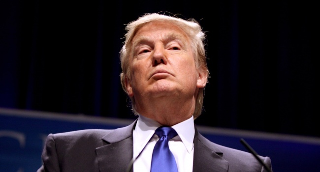 До американського Конгресу внесли закон про імпічмент президента Трампа
