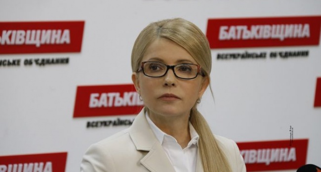 У Тимошенко не вышло с НАТО, теперь пытается с рынком земли, – блогер У Тимошенко не вышло с НАТО, теперь пытается с рынком земли, – блогер