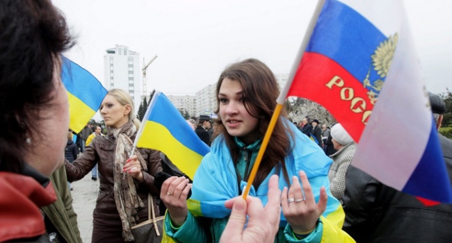 Блогер: не только язык и свобода отличают Украину от России – это две совершенно разные страны Блогер: не только язык и свобода отличают Украину от России – это две совершенно разные страны