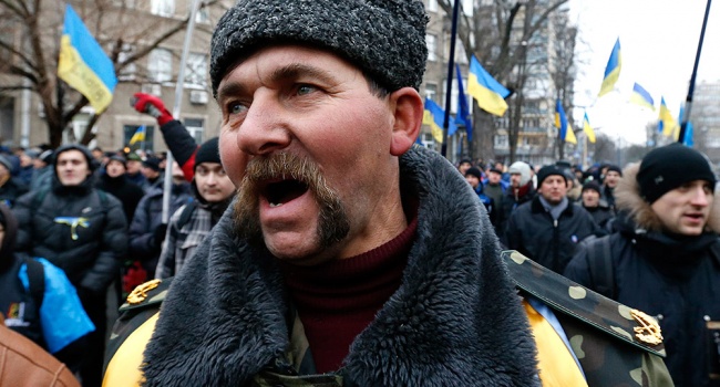 Российский блогер рассказал, в чем отличие украинского национализма от российского