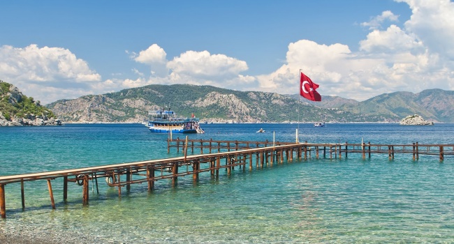Эксперт: безвиз никак не повлияет на число украинских туристов в Турции