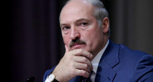 Публицист: Лукашенко в истерике, и он приезжал в Киев, чтобы найти выход из ситуации Публицист: Лукашенко в истерике, и он приезжал в Киев, чтобы найти выход из ситуации