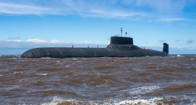 Блогер: у неділю Росія покаже найбільше підводне опудало в світі Блогер: у неділю Росія покаже найбільше підводне опудало в світі