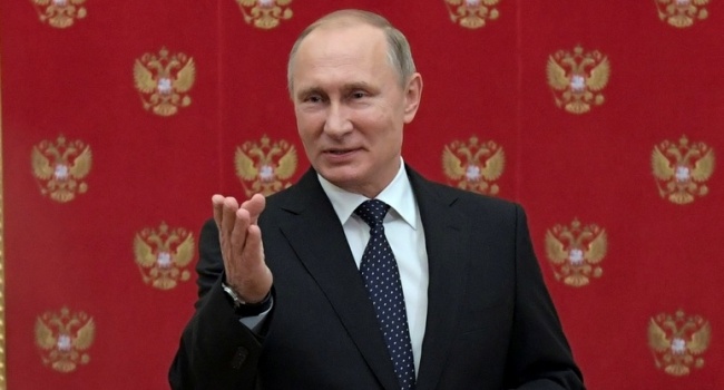 Путін виганяє з Росії 755 американських дипломатів