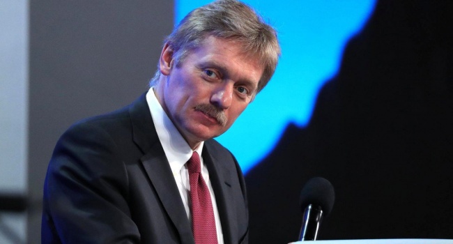 У Путіна звинуватили США у «намаганні втілити санкційний диктат» та «політичній шизофренії». У Путіна звинуватили США у «намаганні втілити санкційний диктат» та «політичній шизофренії».