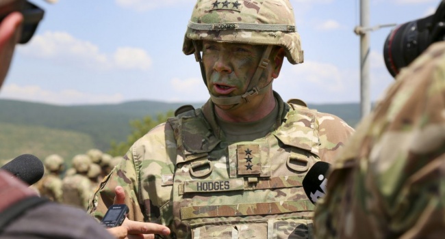 Головнокомандувач американської армії оцінив вірогідність вторгнення Росії до центральної України Головнокомандувач американської армії оцінив вірогідність вторгнення Росії до центральної України