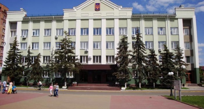 Прокуратура навідалася до міськради Ірпеня Прокуратура навідалася до міськради Ірпеня