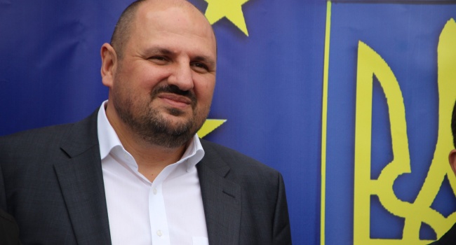 Розенблат заявив, що у нього немає закордонних паспортів Розенблат заявив, що у нього немає закордонних паспортів