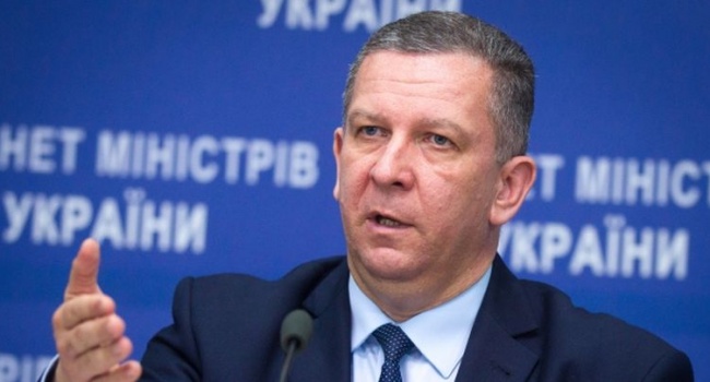Политолог о заявлении Ревы про «украинцы много едят»: таким министрам не хватает ни стыда, ни совести Политолог о заявлении Ревы про «украинцы много едят»: таким министрам не хватает ни стыда, ни совести