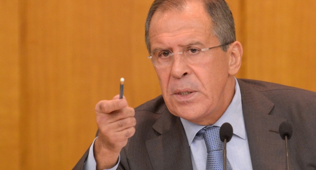 Лавров знову назвав законно обрану владу України нацистами, неонацистами та радикалами Лавров знову назвав законно обрану владу України нацистами, неонацистами та радикалами