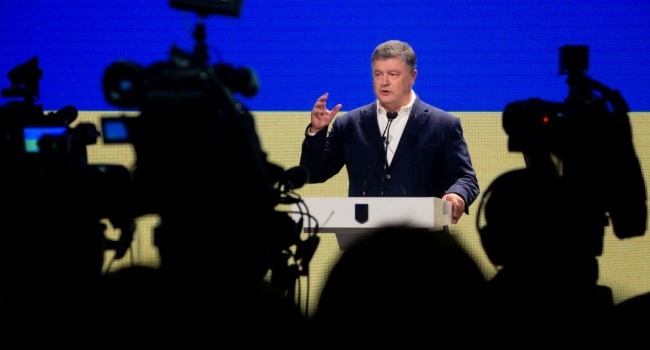 Україна почала позбавлятися від прокляття тотальної капітуляції – Порошенко Україна почала позбавлятися від прокляття тотальної капітуляції – Порошенко
