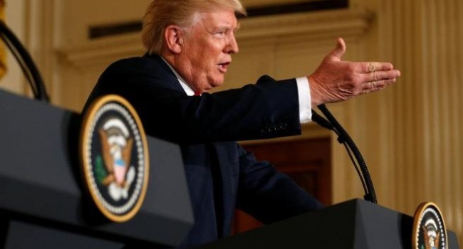 Трамп отказался назвать Россию «угрозой безопасности» Трамп отказался назвать Россию «угрозой безопасности»