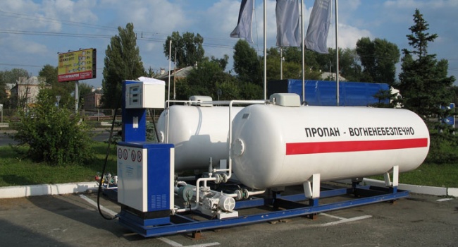 Экономист: протестовать против повышения цен на газ нужно не перед СБУ, а перед Радой Экономист: протестовать против повышения цен на газ нужно не перед СБУ, а перед Радой