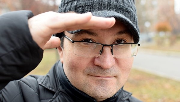 Опинилися над прірвою: прихильник бойовиків пояснив, що з Донбасом зробила Росія Опинилися над прірвою: прихильник бойовиків пояснив, що з Донбасом зробила Росія
