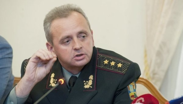 СМИ: Турчинов требовал уволить Муженко на заседании Военного кабинета СМИ: Турчинов требовал уволить Муженко на заседании Военного кабинета