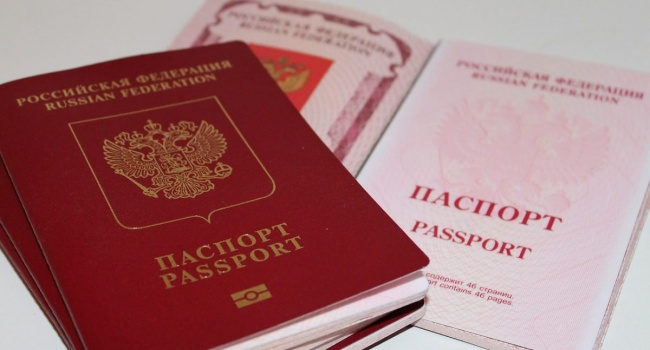 В РФ спростили процедуру отримання громадянства для українців 