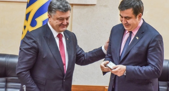 Саакашвілі мала б засмутити відповідь Порошенка – виявляється, президент його не чекає Саакашвілі мала б засмутити відповідь Порошенка – виявляється, президент його не чекає