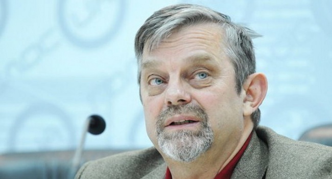 Небоженко: Гройсман сказав правду, адже місце народження або «правильна сім'я» відіграє більшу роль в житті, ніж освіта