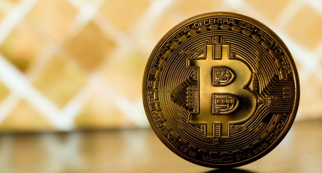 Курс биткоина установил новый рекорд Курс биткоина установил новый рекорд