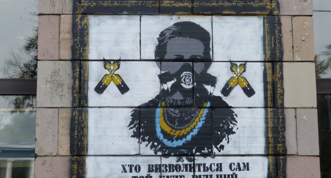 Політолог: справа в тому, що шанувальники «бикоко» і Януковича нікуди не ділись Політолог: справа в тому, що шанувальники «бикоко» і Януковича нікуди не ділись