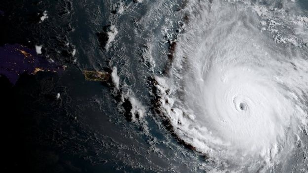 В Атлантиці розгорнувся найсильніший за останнє десятиліття ураган