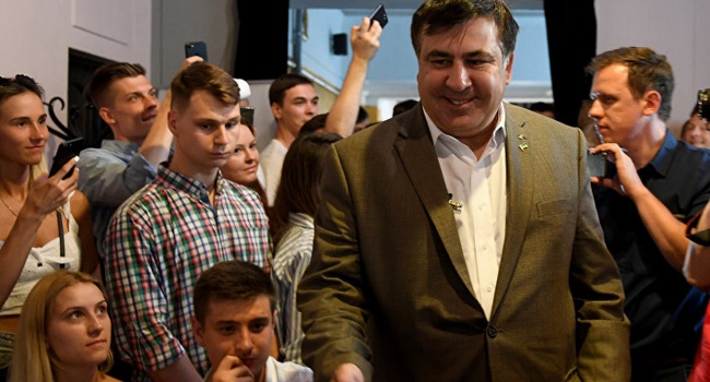Политолог: Саакашвили – теперь нарушитель государственной границы, а, значит, уголовник, а не оппозиционер Политолог: Саакашвили – теперь нарушитель государственной границы, а, значит, уголовник, а не оппозиционер