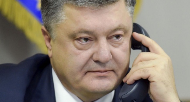 Вторые сутки вся страна замерла в ожидании реакции Петра Порошенко Вторые сутки вся страна замерла в ожидании реакции Петра Порошенко
