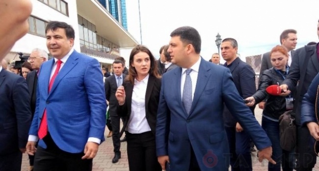 Саакашвили: Гройсман возглавил Кабмин благодаря мне Саакашвили: Гройсман возглавил Кабмин благодаря мне