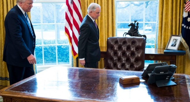 Теперь спецпрокурору Мюллеру будет о чем поговорить с окружением Трампа, – Нью-Йорк Таймс Теперь спецпрокурору Мюллеру будет о чем поговорить с окружением Трампа, – Нью-Йорк Таймс