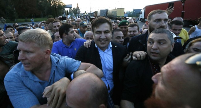ЗМІ: Саакашвілі хоче провести мітинг із наданням йому права виступу у ВР ЗМІ: Саакашвілі хоче провести мітинг із наданням йому права виступу у ВР