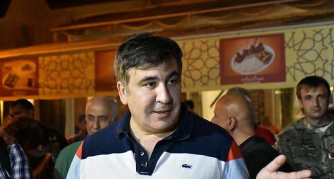 Саакашвили назвал молодежь, которая его не поддерживает, глупой Саакашвили назвал молодежь, которая его не поддерживает, глупой