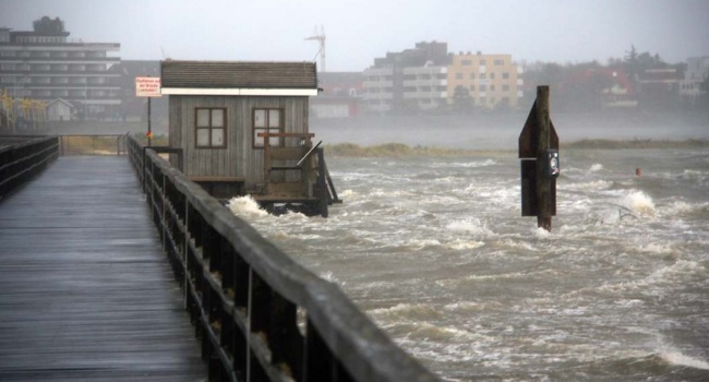 Ураган «Мария» достиг наивысшей категории опасности