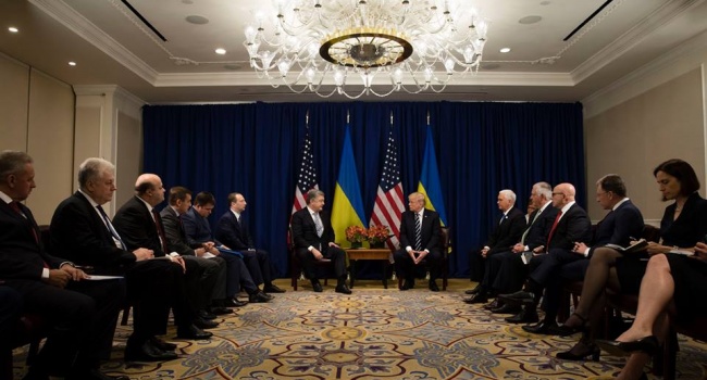 Блогер: тепер зрозуміло яке місце Україна займає у політиці США Блогер: тепер зрозуміло яке місце Україна займає у політиці США