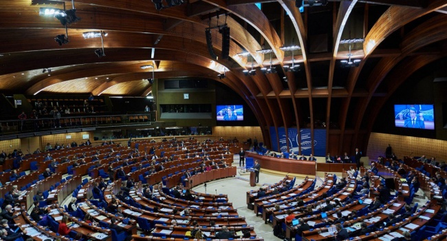 В ПАРЄ терміново внесли на розгляд питання щодо дебатів про освітнє законодавство України В ПАРЄ терміново внесли на розгляд питання щодо дебатів про освітнє законодавство України