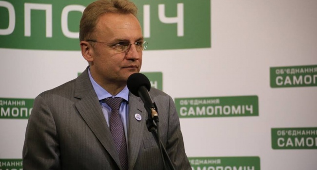 У «Самопомочі» вимагають від Порошенка звільнити Муженка, Полторака і Матіоса У «Самопомочі» вимагають від Порошенка звільнити Муженка, Полторака і Матіоса