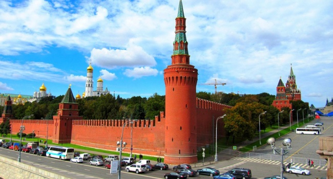 В Кремле не считают войну на Донбассе конфликтом между Украиной и РФ, - эксперт В Кремле не считают войну на Донбассе конфликтом между Украиной и РФ, - эксперт