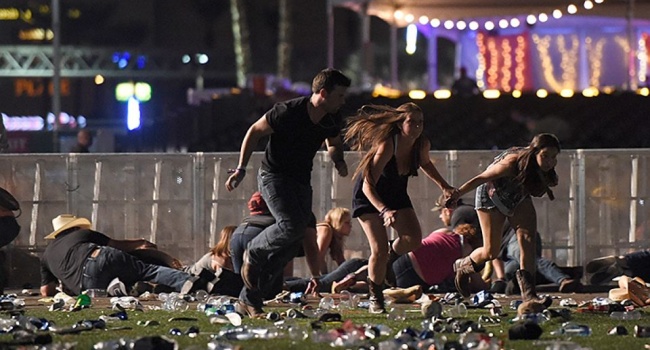 Страсть и ненависть в Лас-Вегасе: в результате стрельбы умерли 50 человек