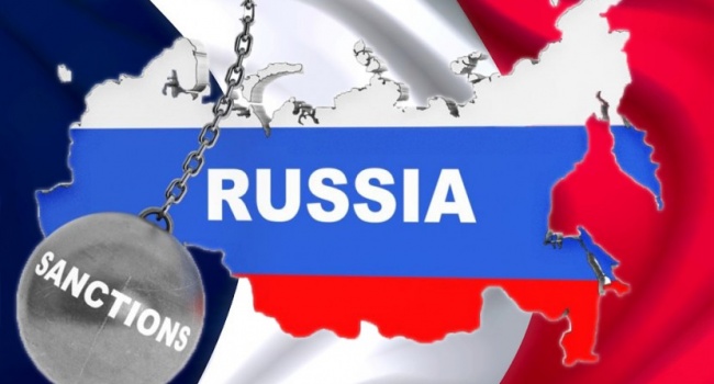 В Европарламенте призвали ЕС расширить санкции против России В Европарламенте призвали ЕС расширить санкции против России