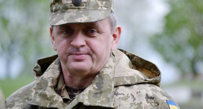 Муженко допускает, что россияне устроили диверсию в Калиновке с помощью спутника Муженко допускает, что россияне устроили диверсию в Калиновке с помощью спутника