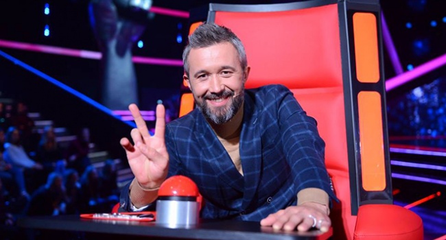 Блогер: хуже за Бабкина украинцы, которые ходят на концерты музыкантов, которые плевать хотели на Украину, их интересуют только деньги Блогер: хуже за Бабкина украинцы, которые ходят на концерты музыкантов, которые плевать хотели на Украину, их интересуют только деньги