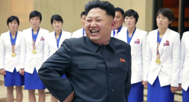 Пропагандой в КНДР теперь будет заведовать любимая сестра Ким Чен Ына