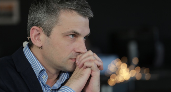 Скрыпин угодил в языковый скандал с известным авиаперевозчиком Скрыпин угодил в языковый скандал с известным авиаперевозчиком