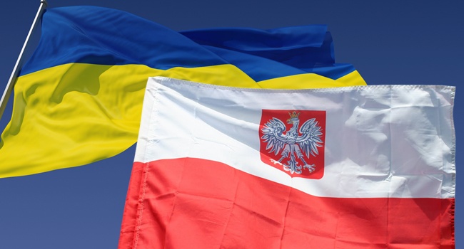 Польские полицейские рассказали об успехах в расследовании со свастикой на украинском консульстве Польские полицейские рассказали об успехах в расследовании со свастикой на украинском консульстве