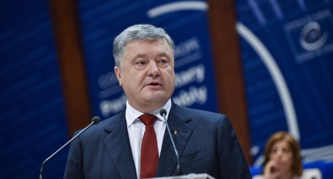 Блогер: банановая республика – это больше не про Украину и европейцам придется это принять Блогер: банановая республика – это больше не про Украину и европейцам придется это принять