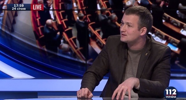 Блогер: на фоні всієї постійної брехні та пропутінської поведінки я повністю втратив довіру до цієї політичної сили Блогер: на фоні всієї постійної брехні та пропутінської поведінки я повністю втратив довіру до цієї політичної сили