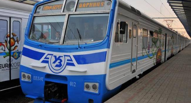 «Укразализныця» уже в следующем году может ввести электронные билеты «Укразализныця» уже в следующем году может ввести электронные билеты