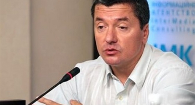 Покушение на Мосийчука: из-за взрыва политолог Бала получил ранение легких и печени Покушение на Мосийчука: из-за взрыва политолог Бала получил ранение легких и печени
