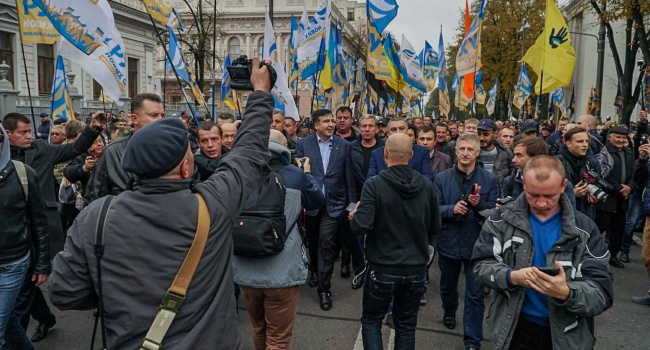 Експерт: на Банковій не можуть приховати своєї радості Експерт: на Банковій не можуть приховати своєї радості