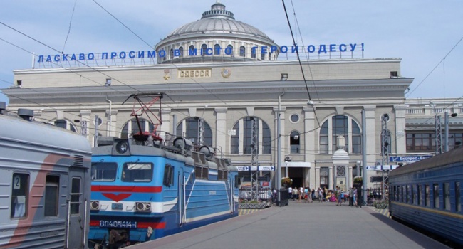 Обслуживание в поездах «УЗ» привело пассажиров в шок Обслуживание в поездах «УЗ» привело пассажиров в шок
