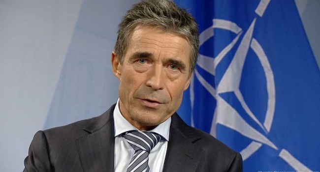 Расмуссен: «НАТО не предоставит Украине оружие» Расмуссен: «НАТО не предоставит Украине оружие»